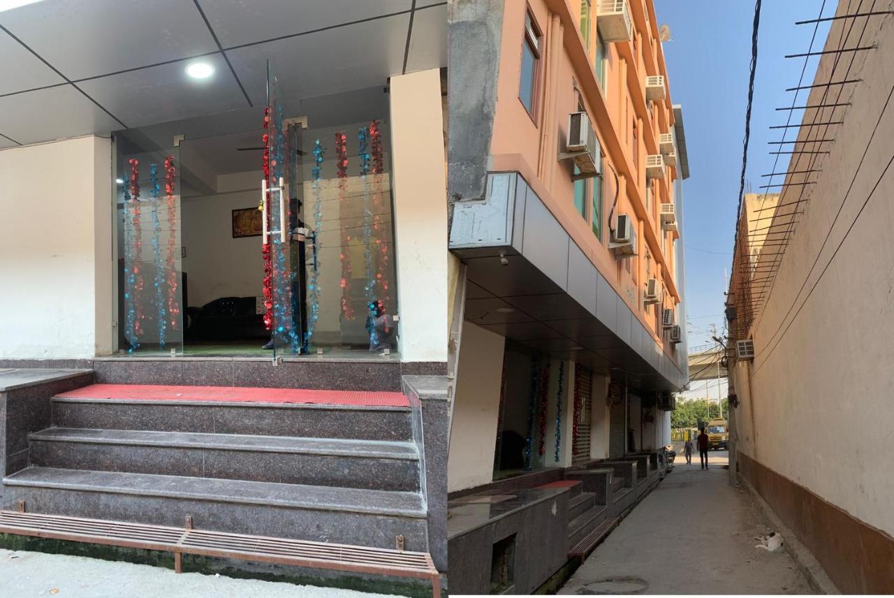 Hotel Noida Continental Buitenkant foto